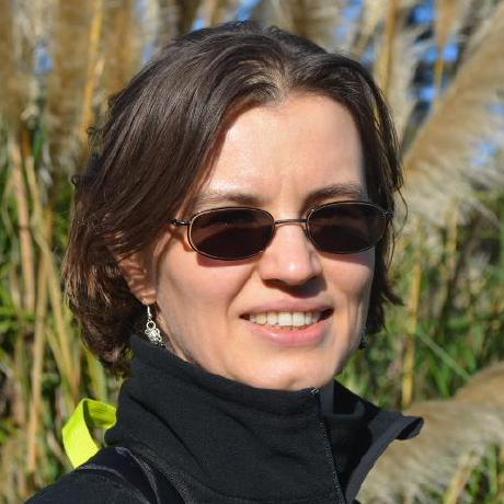 [joanna_klukowska_headshot:MEDIASTORE_LEAF]@39d98020
